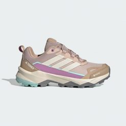 Buty Terrex Skychaser AX5 GORE-TEX Hiking. Brązowe obuwie trekkingowe damskie Adidas. Za 529.00 zł.