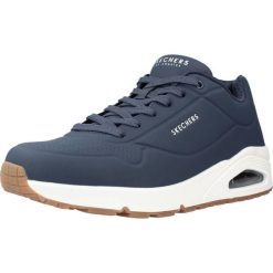Buty SKECHERS UNO - STAND ON AIR Niebieski. Niebieskie buty sportowe na co dzień męskie Skechers, z materiału, bez zapięcia, trekkingowe. Za 411.00 zł.