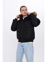 CANADA weather gear Kurtka zimowa w kolorze czarnym rozmiar: XL. Czarne kurtki męskie CANADA weather gear, na zimę, xl, bez wzorów, bez kaptura. Za 375.08 zł.