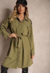Zielona Sukienka o Koszulowym Kroju z Paskiem i Eleganckimi Guzikami Torlina. Zielone sukienki damskie Renee, do pracy, l, bez wzorów, biznesowe, bez kołnierzyka, bez ramiączek, midi, koszulowe. W wyprzedaży za 97.99 zł.