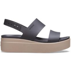 Sandały damskie Crocs Brooklyn Low Wedge. Brązowe sandały damskie Crocs, bez wzorów, bez obcasa. Za 249.00 zł.