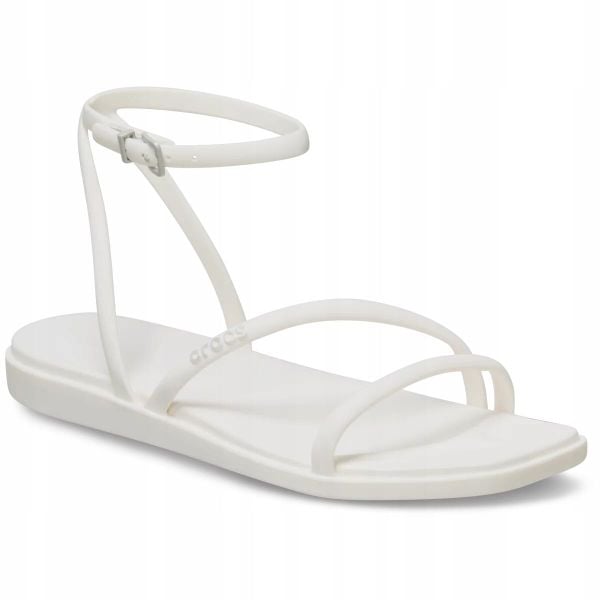 Sandały dla Kobiet Crocs Miami Ankle Strap Sandal. Białe sandały damskie Crocs, bez wzorów, z materiału, bez obcasa, na obcasie. Za 199.99 zł.