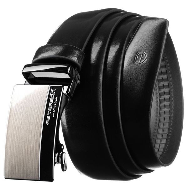 Męski pasek skórzany w czarnym kolorze z automatyczną, srebrną klamrą - Peterson. Czarne paski męskie Peterson, bez wzorów. Za 129.00 zł.