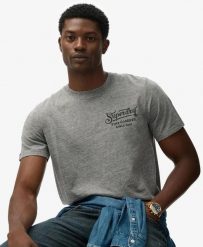 Superdry Outdoor Co T-Shirt – 40% poliester/60% bawełna, relaxed fit. Szare t-shirty damskie Superdry., l, bez wzorów, z bawełny, bez kołnierzyka. Za 162.80 zł.