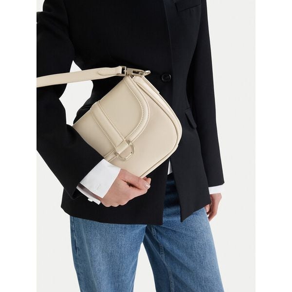 Torebka Badura. Białe torebki klasyczne damskie Badura, bez wzorów, bez dodatków. Za 199.99 zł.