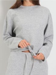 Bluza crewneck z domieszką wiskozy - szary. Szare bluzy bez kaptura damskie Sinsay, l, z wiskozy. Za 49.99 zł.