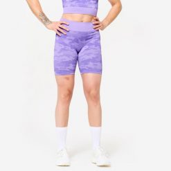Spodenki fitness damskie Domyos. Fioletowe spodenki sportowe damskie DOMYOS, bez wzorów, z elastanu, sportowe. Za 89.99 zł.
