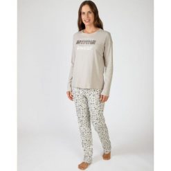 Piżama damska rozm. XXL P751256 – kolor beżowy. Brązowe piżamy damskie Massana Homewear, l, bez wzorów, z bawełny, bez ramiączek. Za 293.00 zł.