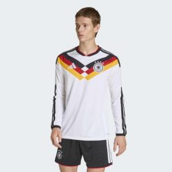 Koszulka podstawowa z długim rękawem Niemcy 26. Białe koszulki męskie z długim rękawem Adidas. Za 479.00 zł.