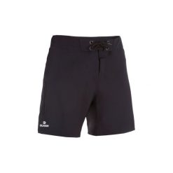 Spodenki surfing krótkie BBS 500 męskie. Czarne szorty męskie OLAIAN, z materiału, bez kołnierzyka. Za 49.99 zł.