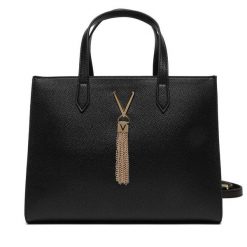 Torebka Valentino. Czarne torebki klasyczne damskie Valentino, bez wzorów, bez dodatków. Za 409.99 zł.