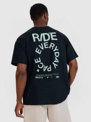 T-shirt oversize z nadrukiem męski 4F 4FWSS25TTSHM1979. Czarne t-shirty męskie 4f, m, bez wzorów, z bawełny, bez kołnierzyka. Za 45.99 zł.