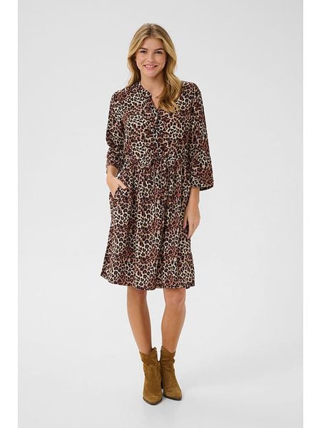 Kaffe Sukienka w kolorze brązowym rozmiar: 46. Brązowe sukienki damskie Kaffe, na co dzień, s, bez wzorów, z wiskozy, klasyczne, bez kołnierzyka, bez ramiączek, midi, proste. Za 130.81 zł.