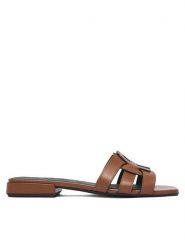 Furla Klapki Summer YL22SUM Y62000 AL 03B00 Brązowy. Brązowe klapki damskie Furla, bez wzorów, ze skóry, bez obcasa. Za 1,109.00 zł.