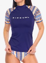 Koszulka do sportów wodnych damska Rip Curl San Carlos SS UPF Top. Niebieskie topy sportowe damskie Rip Curl, l, bez wzorów, z lycry, bez ramiączek. Za 139.00 zł.