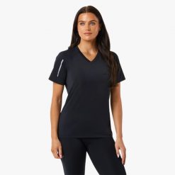 Koszulka → trening → damska → Swedemount → Core Training Tee → szybkoschnąca. Czarne bluzki damskie SWEDEMOUNT, bez wzorów, z syntetyku, sportowe, bez kołnierzyka, bez ramiączek. W wyprzedaży za 57.00 zł.