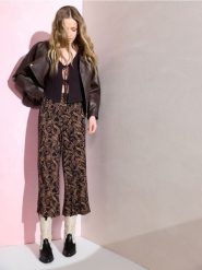 Wiskozowe spodnie culotte ze wzorem paisley - wielobarwny. Spodnie materiałowe damskie Sinsay, bez wzorów, z wiskozy. Za 35.99 zł.