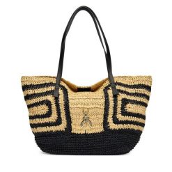 Torebka Patrizia Pepe. Brązowe torebki klasyczne damskie Patrizia Pepe, bez wzorów, bez dodatków. Za 1,669.00 zł.