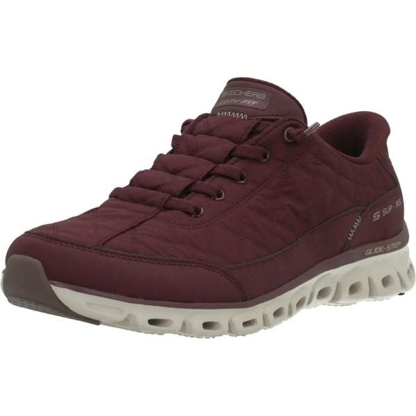 Buty SKECHERS 104556S GLIDE STEP AT EASE Bordeaux. Czerwone obuwie trekkingowe damskie Skechers. Za 338.99 zł.