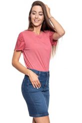 MUSTANG T SHIRT DAMSKI Alina C Embro 1009459 8271. Czerwone t-shirty damskie Mustang, s, z aplikacjami, z koronki, bez kołnierzyka. W wyprzedaży za 39.99 zł.