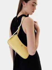 Calvin Klein Torebka Ck Small Shoulder Bag LV04F3170G Żółty. Żółte torebki klasyczne damskie CALVIN KLEIN, bez wzorów, ze skóry, bez dodatków. Za 299.99 zł.