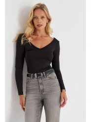 Trendyol Koszulka w kolorze czarnym rozmiar: S. Czarne bluzki damskie Trendyol, s, bez wzorów, z koronki, bez kołnierzyka. Za 83.22 zł.