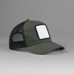 Czapka trucker 5 panelowa z kwadratową naszywką Beechfield. Niebieskie czapki męskie BEECHFIELD, z aplikacjami. Za 76.50 zł.