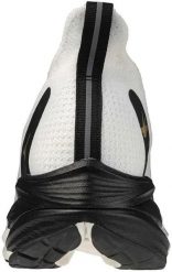 Buty biegowe Mizuno Neo Vista 2 Białe. Białe obuwie do biegania damskie Mizuno. Za 667.00 zł.