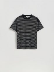 T-shirt regular w paski - czarny. Czarne t-shirty męskie Reserved, l, bez wzorów, z bawełny, bez kołnierzyka. W wyprzedaży za 59.99 zł.