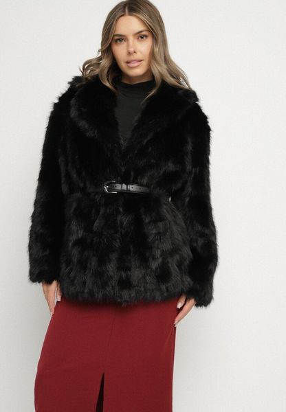 Czarna Elegancka Kurtka Futerko z Paskiem z Klamrą Gonne. Czarne kurtki damskie Born2be, xl, bez wzorów, z futra, bez kaptura. Za 199.99 zł.