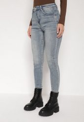 Niebieskie Jeansy Skinny z Bawełną z Regularnym Stanem Tevalka. Niebieskie jeansy damskie Born2be. Za 99.99 zł.