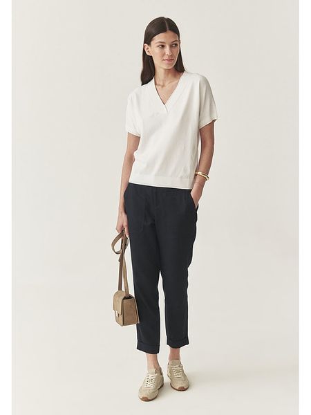 TATUUM Koszulka w kolorze białym rozmiar: XXL. Białe bluzki damskie Tatuum, xxl, bez wzorów, bez kołnierzyka, bez ramiączek. Za 146.28 zł.