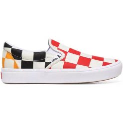 Buty do chodzenia dla dorosłych Vans Comfycush Slip-On. Białe trampki i tenisówki damskie Vans, bez wzorów. Za 186.00 zł.