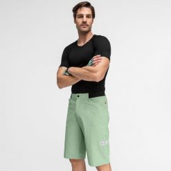 Krótkie spodenki rowerowe gravel męskie Thyme. Zielone szorty męskie SIROKO, bez wzorów, z meshu, sportowe. Za 296.00 zł.