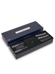 Tommy Hilfiger Skarpety długie 701235376 Czarny. Czarne skarpetki męskie Tommy Hilfiger, bez wzorów, z bawełny. Za 99.99 zł.