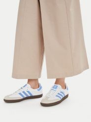 Adidas Sneakersy Samba Og KZ8683 Biały. Białe buty sportowe dziewczęce Adidas, bez wzorów, ze skóry, bez zapięcia. Za 399.99 zł.