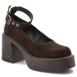 Brązowe Półbuty Karino Welurowe Obuwie Damskie. Brązowe półbuty damskie Karino, bez wzorów, z weluru, eleganckie, bez obcasa, na obcasie. Za 433.99 zł.