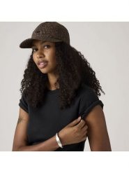 Levi's Czapka w kolorze brązowym rozmiar: onesize. Brązowe czapki z daszkiem damskie Levi's, bez wzorów, z bawełny. Za 65.54 zł.