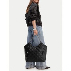 Torebka Badura. Czarne torebki klasyczne damskie Badura, bez wzorów, bez dodatków. Za 299.99 zł.