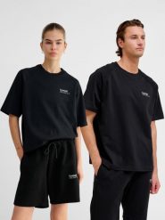 Koszulka Hummel Tech Loose. Niebieskie t-shirty sportowe męskie HUMMEL, xs, z bawełny, bez ramiączek, do piłki nożnej. Za 252.50 zł.