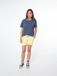Spodenki damskie Protest PRTANNICK shorts. Czerwone szorty damskie Protest, bez wzorów, z materiału. Za 169.90 zł.