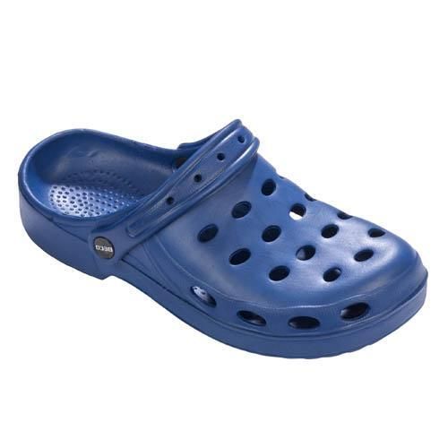 Damskie klapki Beco ciemny niebieski. Niebieskie klapki damskie 47 Brand, bez wzorów, z materiału, bez obcasa. Za 193.99 zł.