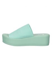Steve Madden Klapki w kolorze zielonym rozmiar: 37. Zielone klapki damskie Steve Madden, bez wzorów, bez obcasa. Za 174.95 zł.