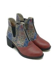 Goby Botki w kolorze brązowym ze wzorem rozmiar: 36. Brązowe botki damskie Goby, eleganckie, bez obcasa, bez zapięcia. Za 347.99 zł.