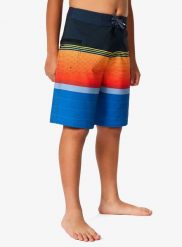 Spodenki chłopięce Rip Curl Mirage Daybreak. Niebieskie szorty męskie Rip Curl, z materiału, bez kołnierzyka. Za 109.99 zł.