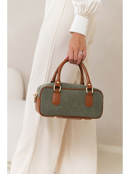 Lia Biassoni Skórzana torebka "Folgorida" w kolorze oliwkowo-karmelowym - 27 x 12 x 12 cm rozmiar: onesize. Zielone torebki klasyczne damskie Lia Biassoni, bez wzorów, z materiału, bez dodatków. Za 217.99 zł.