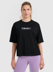 4F T-shirt oversize z nadrukiem damski - czarny S. Czarne t-shirty damskie 4f, s, bez wzorów, bez kołnierzyka. Za 59.99 zł.