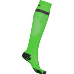 Skarpetki Newline compression. Zielone skarpetki męskie Newline, bez wzorów. Za 118.50 zł.