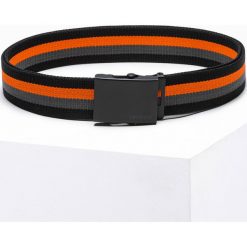 Pasek męski parciany - czarny V1 A650 - uniwersalny. Czarne paski męskie Ombre Clothing, bez wzorów. W wyprzedaży za 19.99 zł.