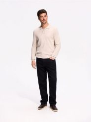 Wiskozowy sweter polo - beżowy. Brązowe swetry męskie Reserved, l, bez wzorów, z dzianiny, bez kołnierzyka. Za 119.99 zł.